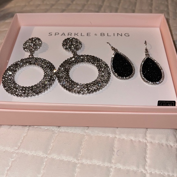 NIB- Sparkle & Bling Faux 2pr of Lab Created Stone Earrings - Picture 5 of 6